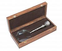 Magnifier with Box